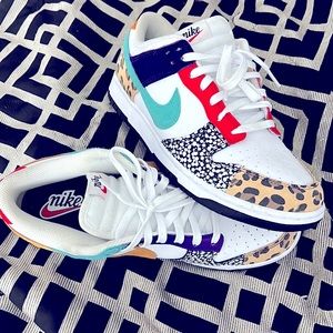 Women's Nike Safari Dunks